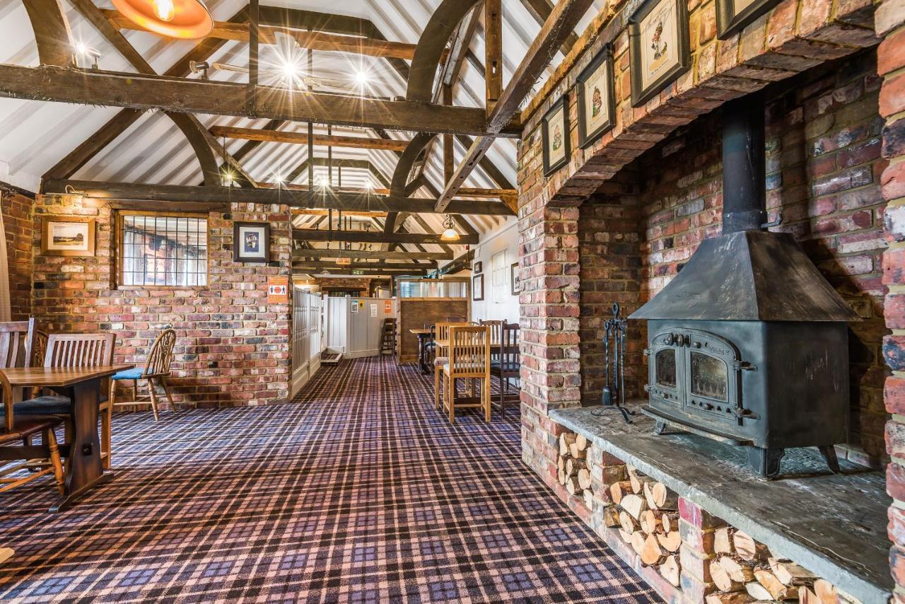 Bed and Breakfast The Walhampton Arms Lymington Zewnętrze zdjęcie